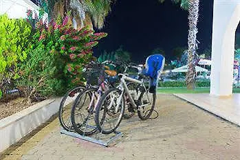 Rivazzurra Club فندق ميليندونيو